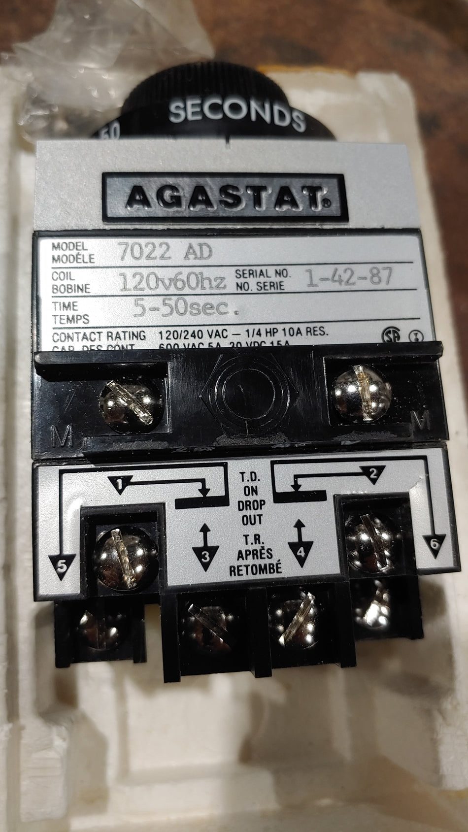 Agastat Timing Relay Model: 7022 AD Coil:120V 60Hz Time:5-50Sec