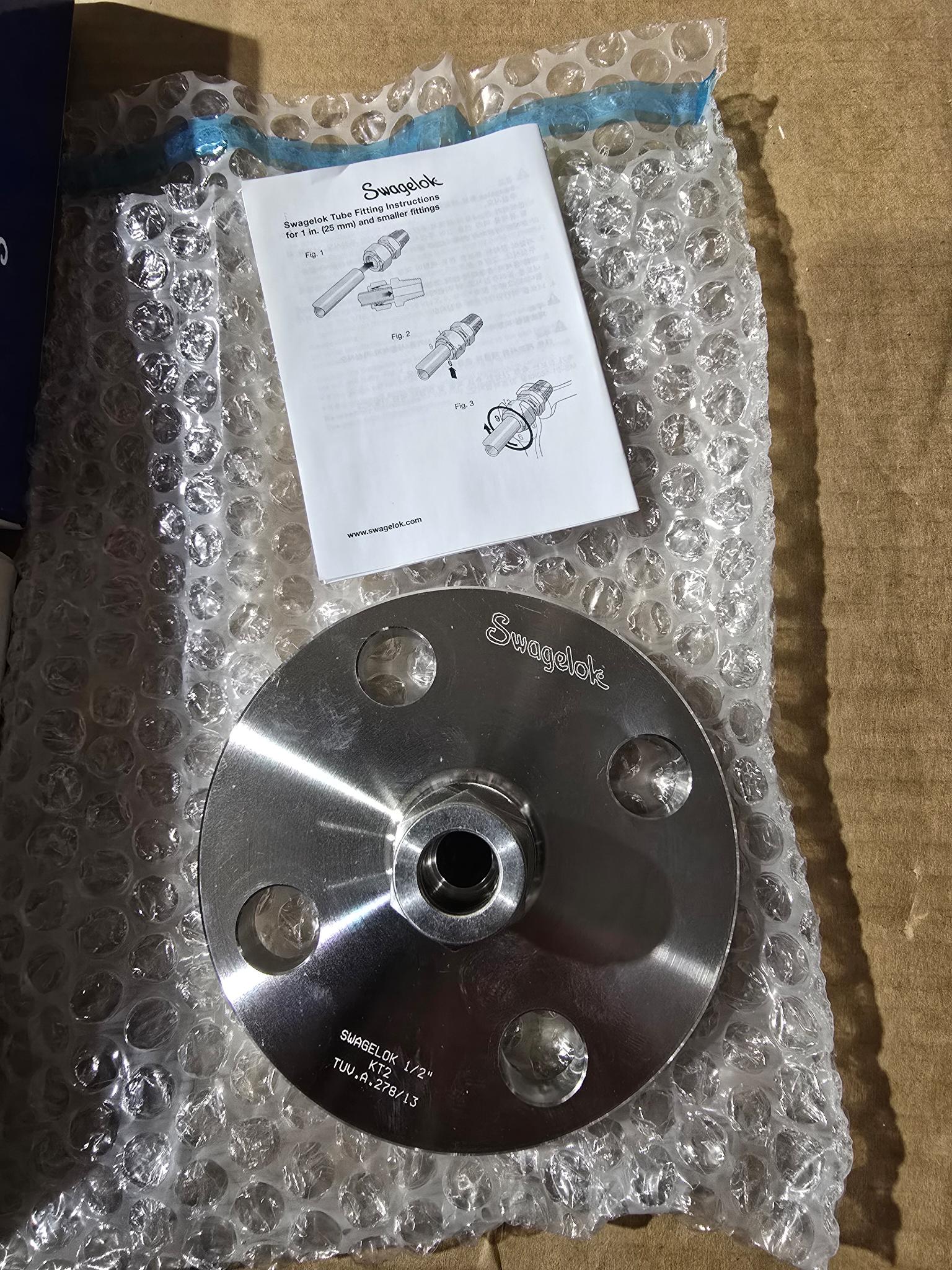 Swagelok SS810F16150 ANSI Flange Adapter 316 Stainless Steel ETI Sales