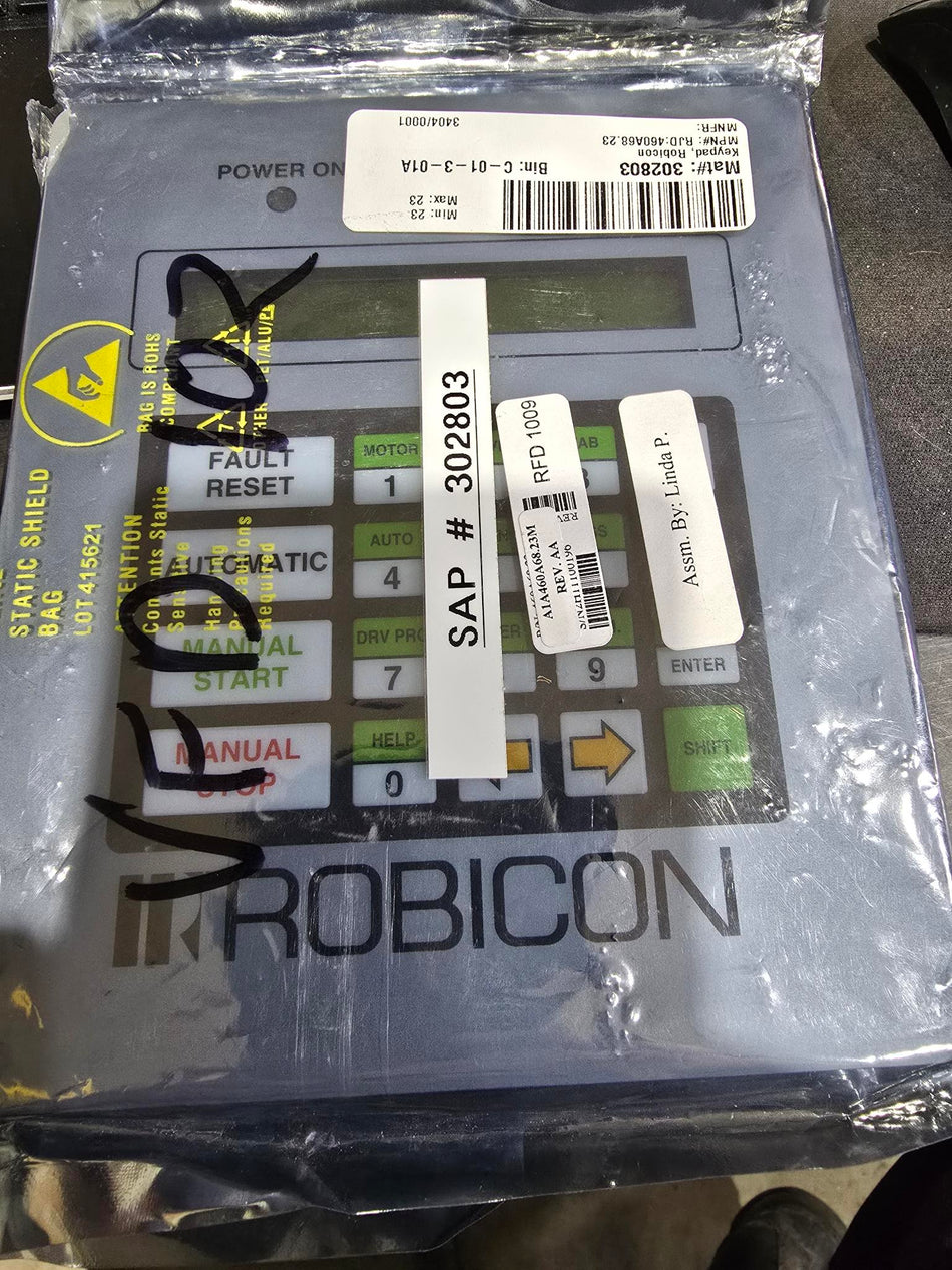 ROBICON - SIEMENS A1A460A68.23M Drive Keypad Interface Operating Panel REV:AA (USED)