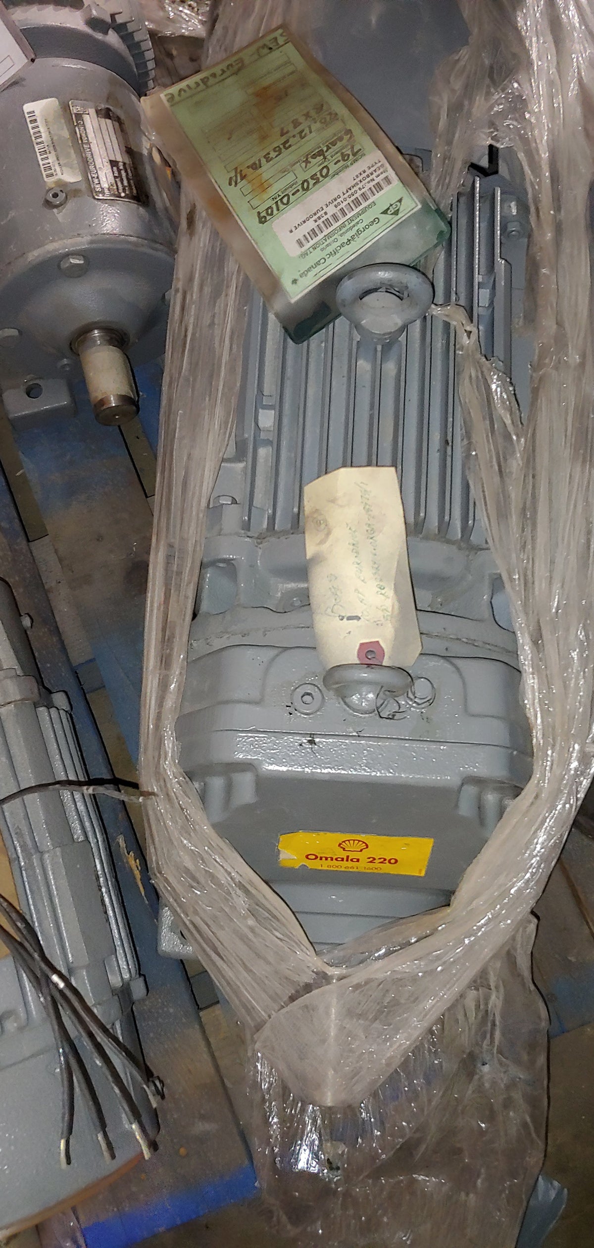 Sew-Eurodrive RX87 Gear Reducer Shaft Drive, 2.15:1, 10 HP with Brake ...