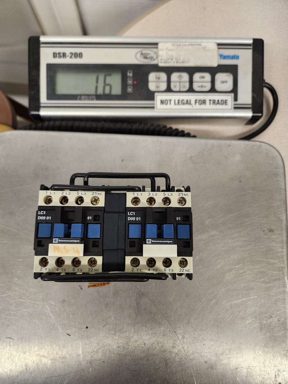 Telemecanique - LC2D0901 - Reversing Contactor - 25 AMP