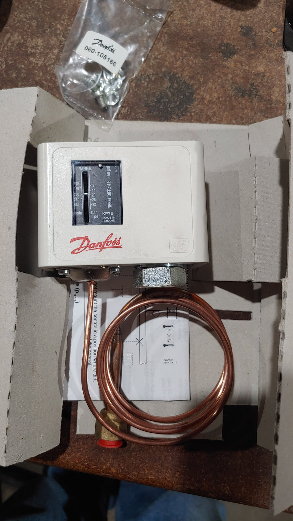 Danfoss 060-205466 1/4"FLARE 36"CAP SPDT #SWITCH KP7B