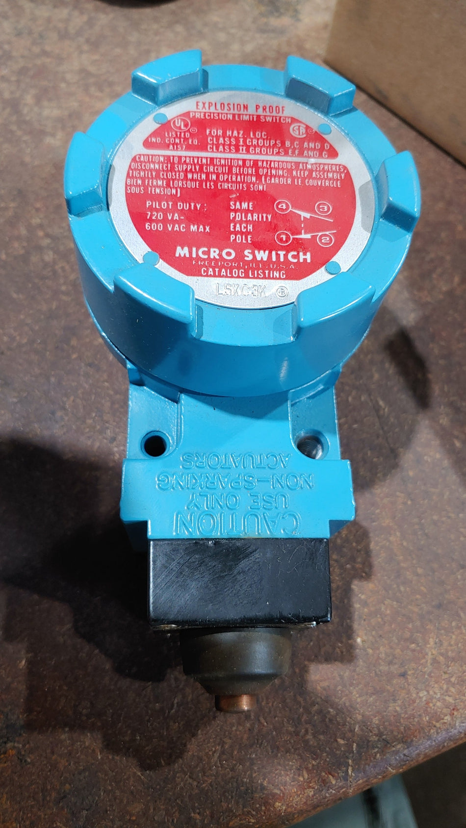 Honeywell LSXC3K Snap Action Limit Switch Plunger