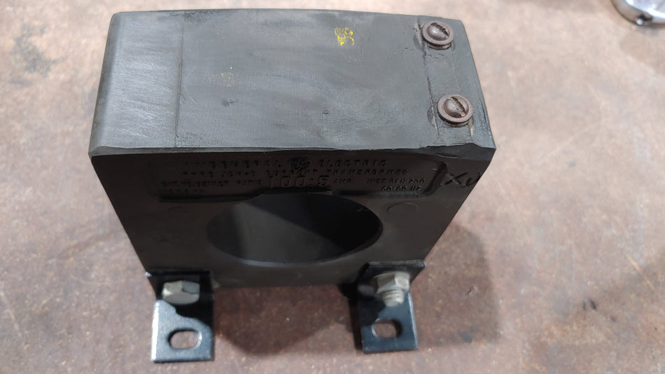 General Electric Current Transformer 100:5 Cat no: 631X27 Type JCH-0 "USED"