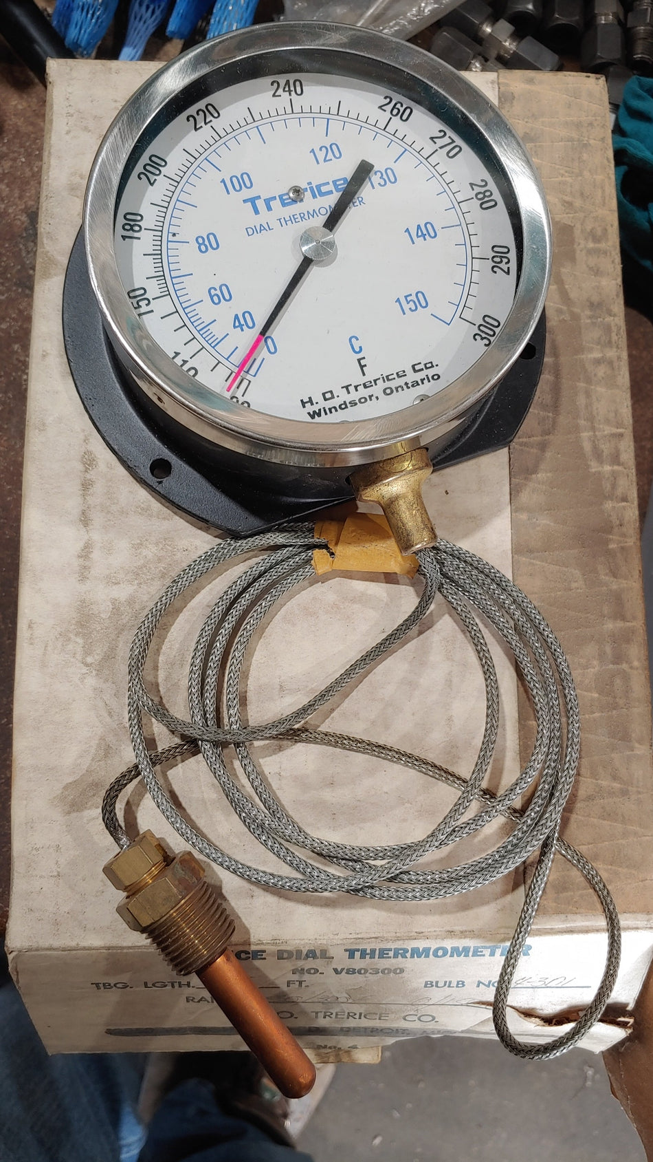 TRERICE V80300 DIAL THERMOMETER  4-7/8" DIAL  30-300F  0-150C  BULB NO. 4-3D1