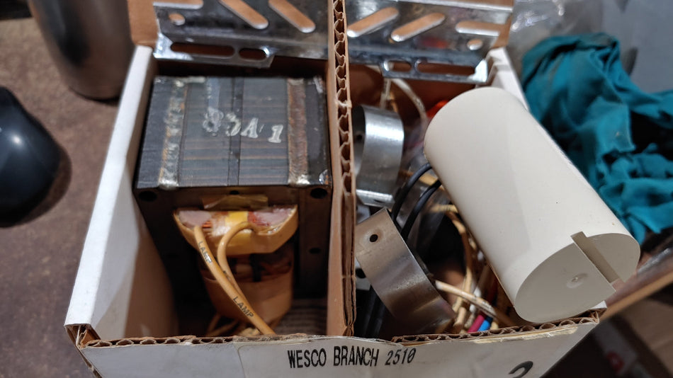 Advance 71A80A1-001D High Pressure Sodium Ballast Kit 100W S54 120V/277V/347V 60Hz