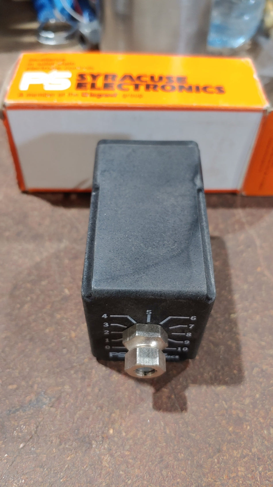 SYRACUSE ELECTRONICS TNR/D-03615 120SEC 24VDC