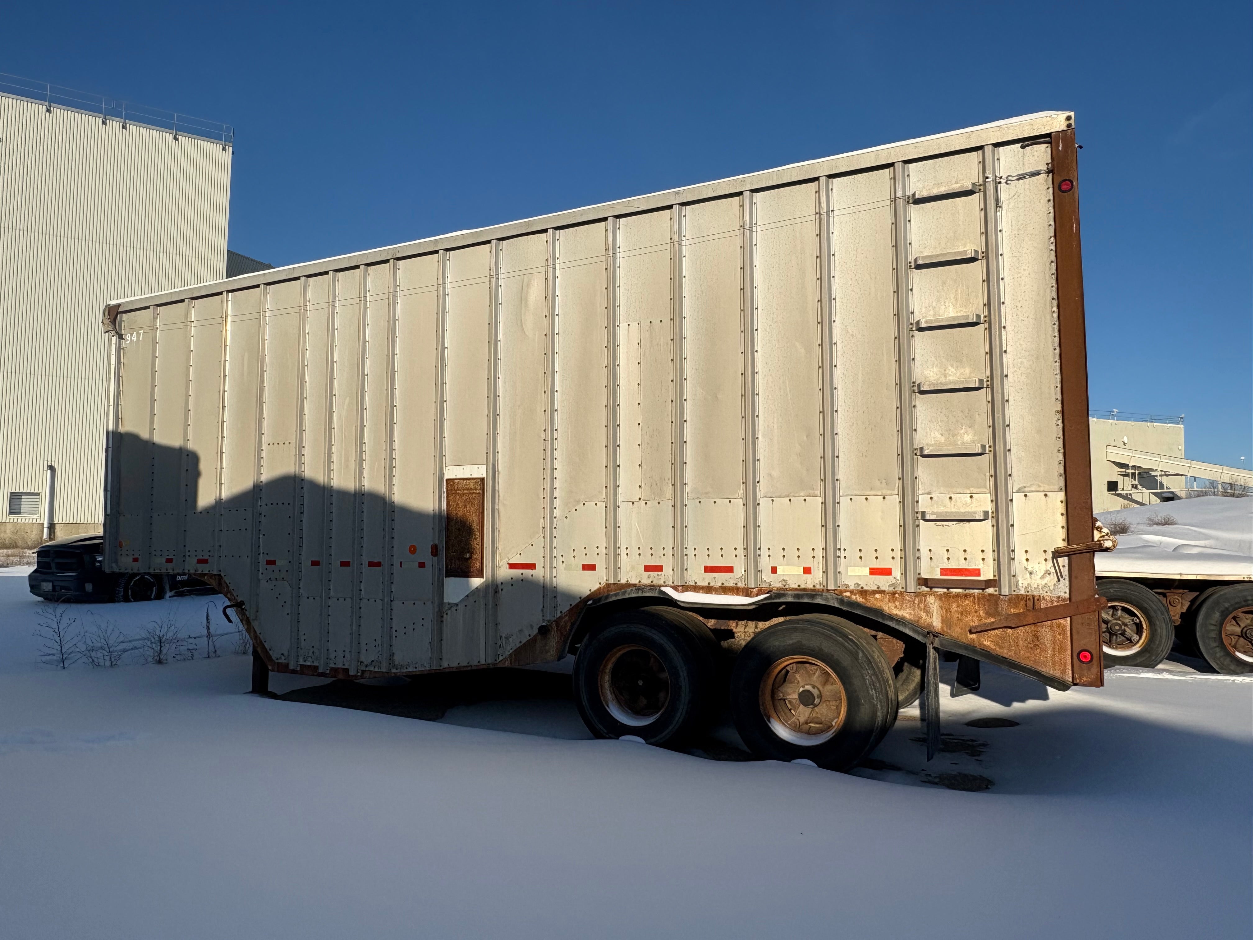 Peerless Bottom Dump Chip Trailer T-010