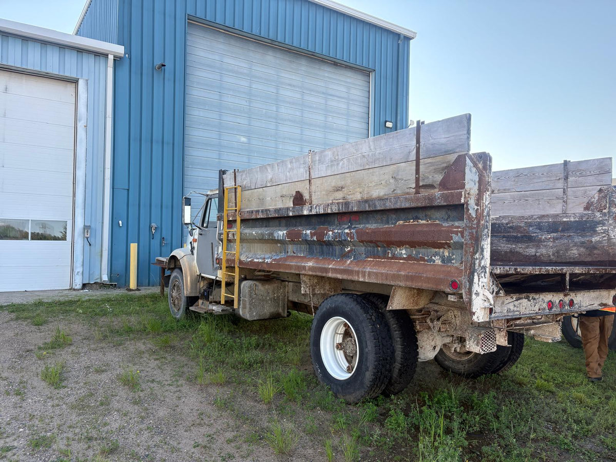 Navistar International 4700 4x2 Dump Truck