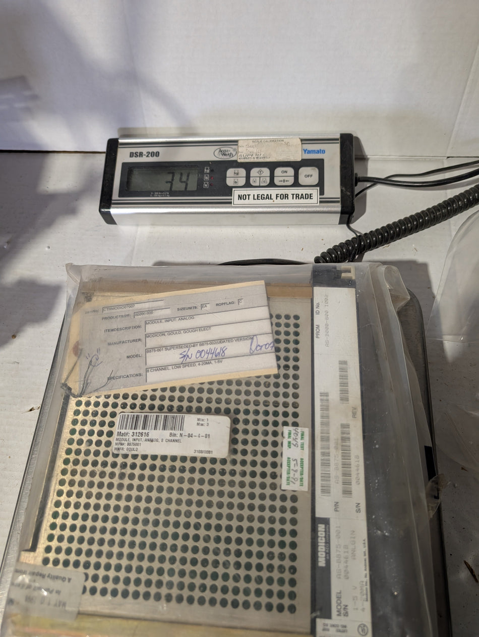 Schneider Electric  Modicon  AS-B875-001 ANALOG INPUT MODULE - Used