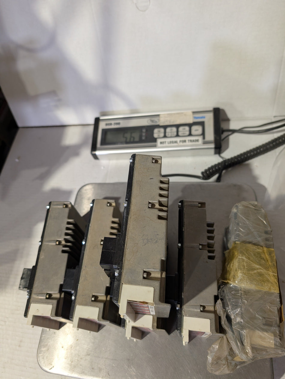 Gould/Modicon B550 Output Module 115VAC "Used"