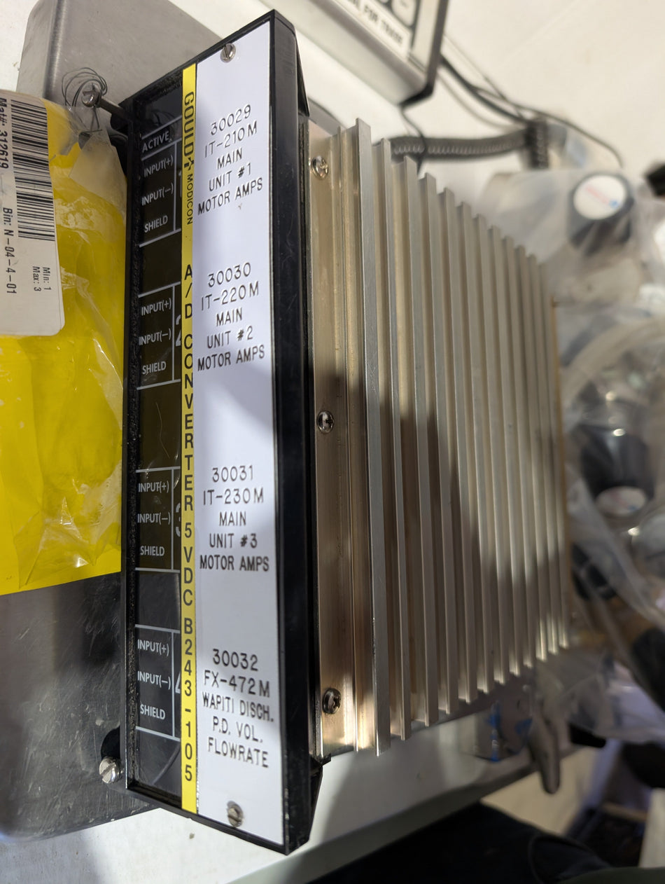 Modicon Schneider AS-B243-105 A/D Converter 5 VDC B243-105 - Used