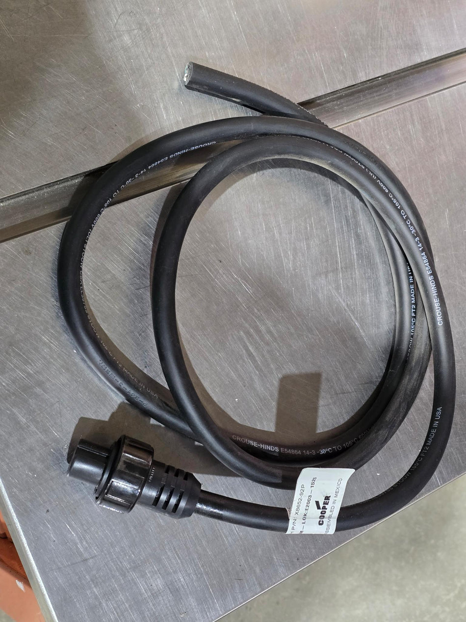 COOPER X8652-92P, FEMALE KEYED 3-WIRE Rating: 15A at 600V Cord: 6-foot, STOOW cable (ONLY ONE END HAS PLUG)