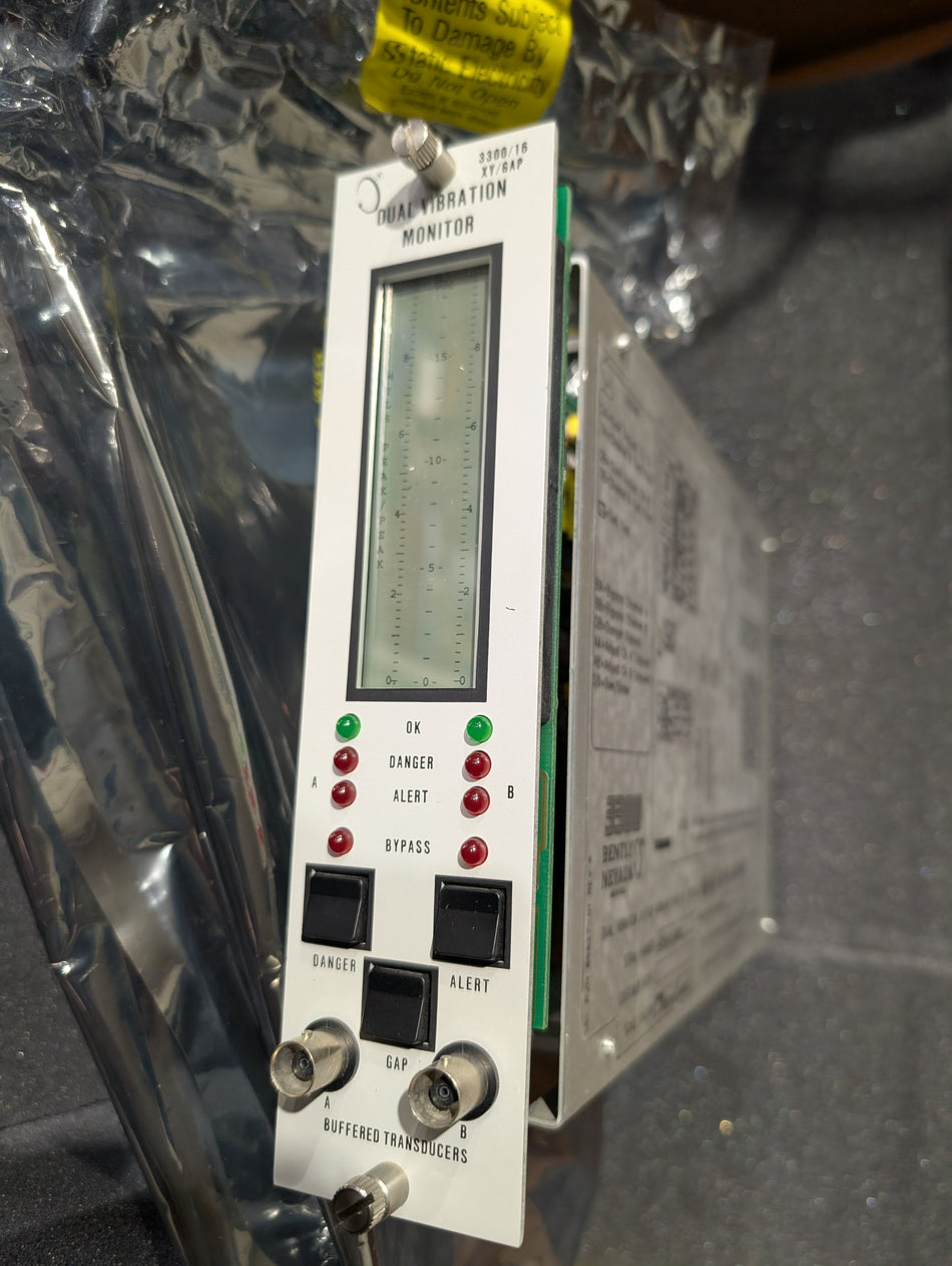 Bently Nevada 3300 Dual Vibration XY/GAP Monitor 16-03-01-02-01-00-00