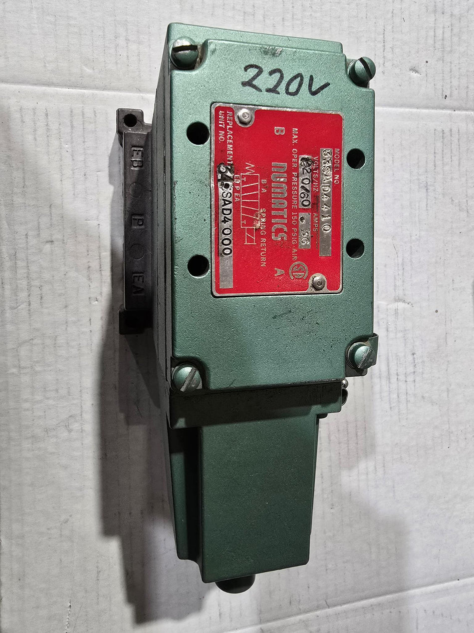 Numatics 33SAD4410 Solenoid Valve 240VAC COIL