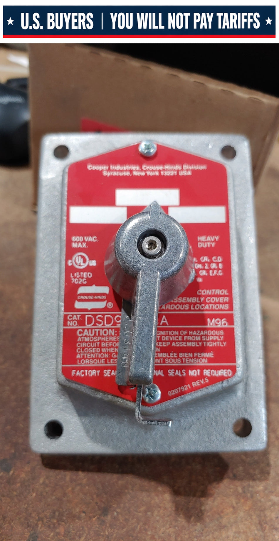 DSD927 SA  Crouse-Hinds Explosion Proof Front Operated Selector Switch Cover Assembly 3 Position