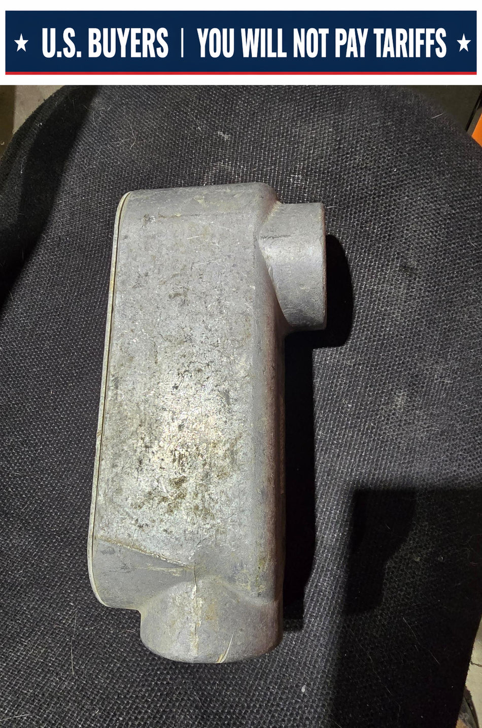 Eaton Crouse-Hinds series Condulet conduit outlet body, aluminum, LB 69, 2" (USED)