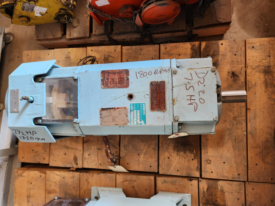 Reliance 7.5 HP DC Electric Motor - 500 VDC - FR LC2113ATZ