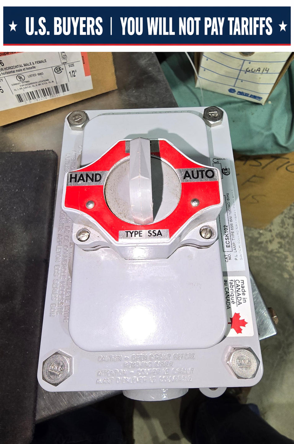 ECSK102 3-Position Appleton Selector Switch with box