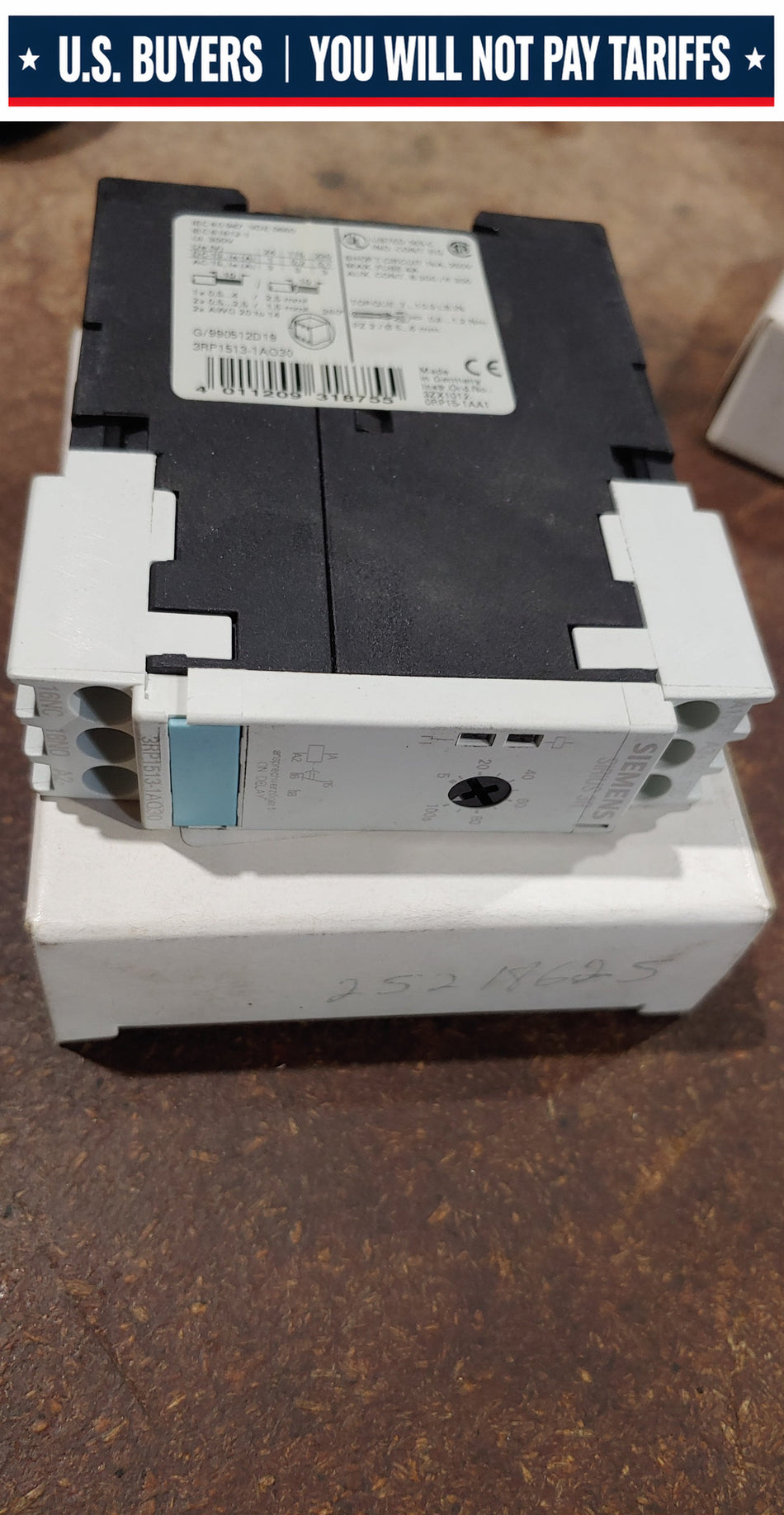 SIEMENS RP15131AQ30 TIME RELAY ON-DELAY 5-100 SEC 24 VDC 100-127 VAC SCREW TERMINAL W/ LED