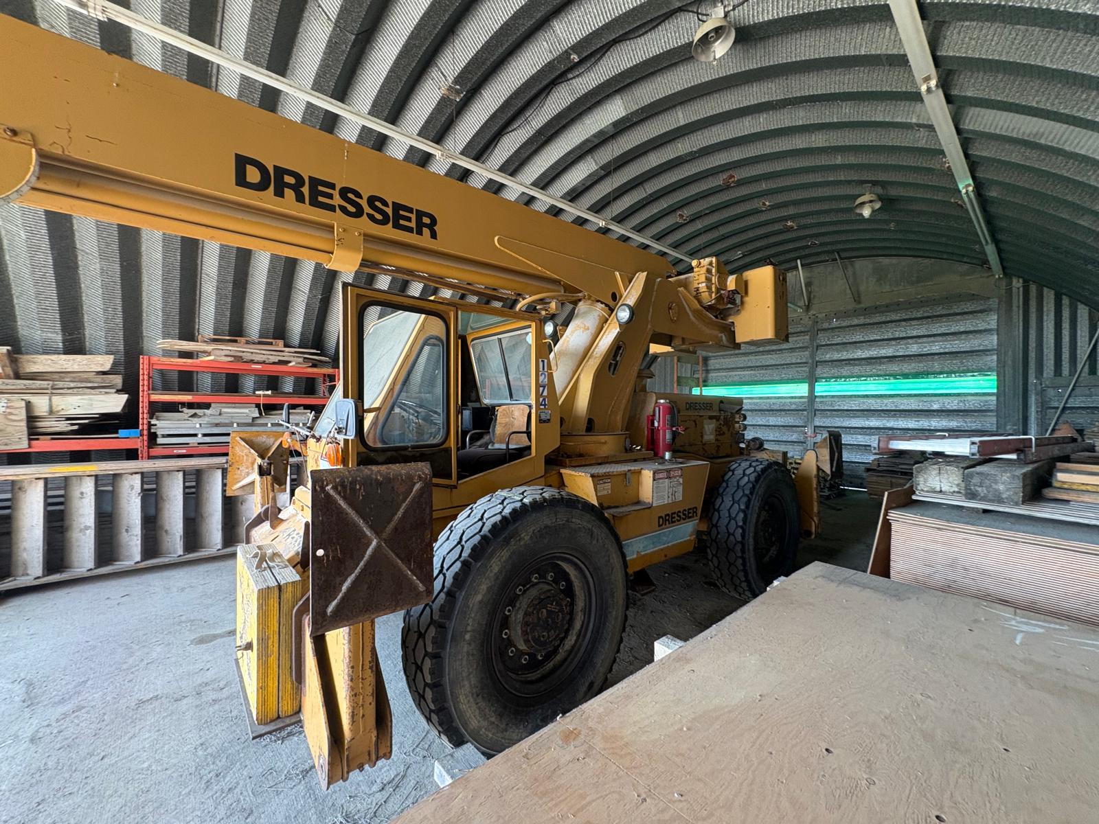Dresser - Model 150FA Mobile Crane unit