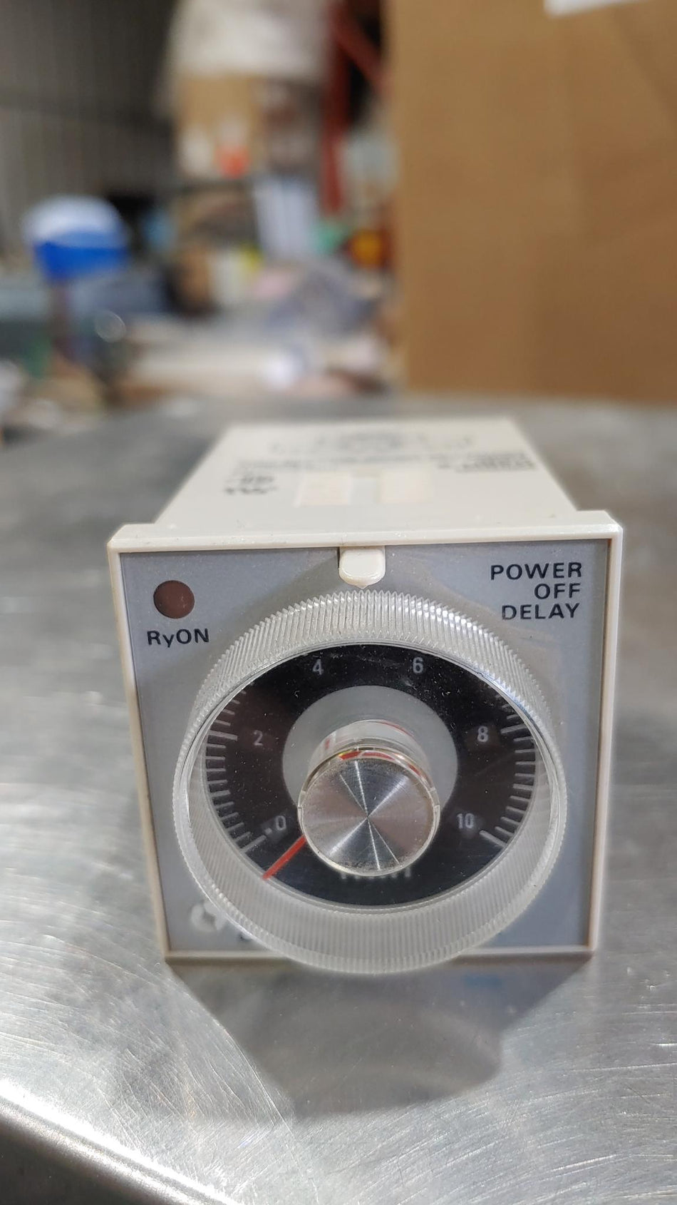 OMRON H3BH-8 TIMER 100to120VAC Power off delay (USED)