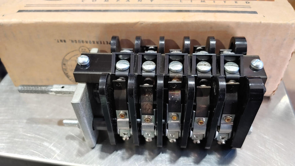 General Electric 16SB1 Rotary Cam Switch 169 A 8613-1