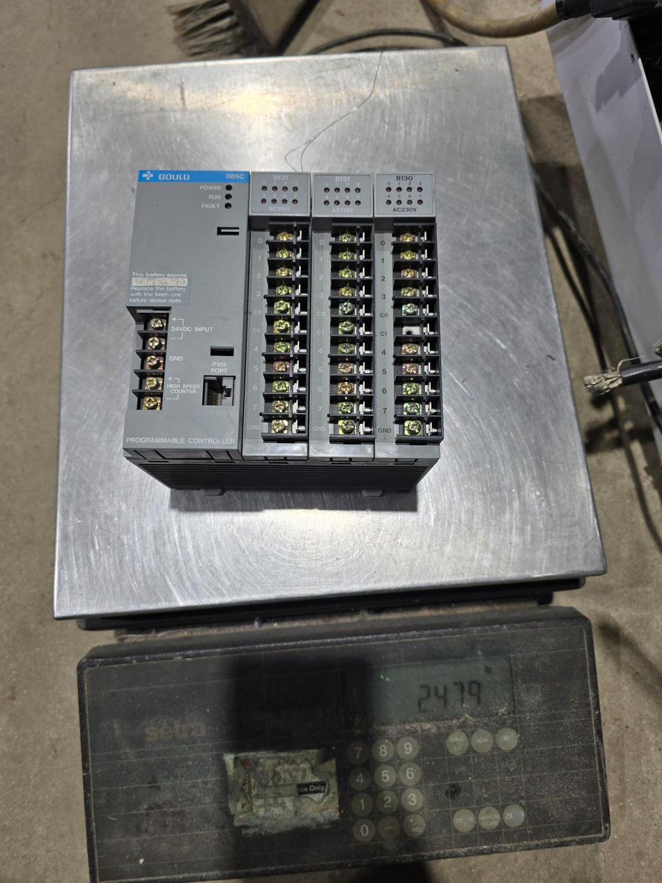 Gould 085C Programmable Controller With 2 Gould B131 115vac & 1 B130 230VAC