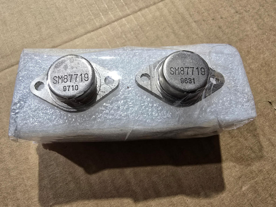 SM87719 Semiconductor (LOT OF 2)