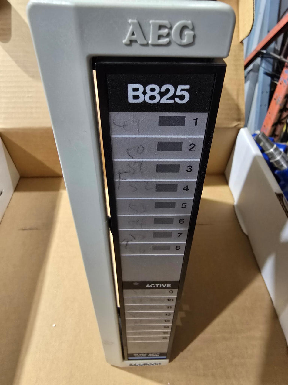 Schneider Electric  Modicon  AS-B825-016 24VDC INPUT TRUE HIGH MODULE (USED)