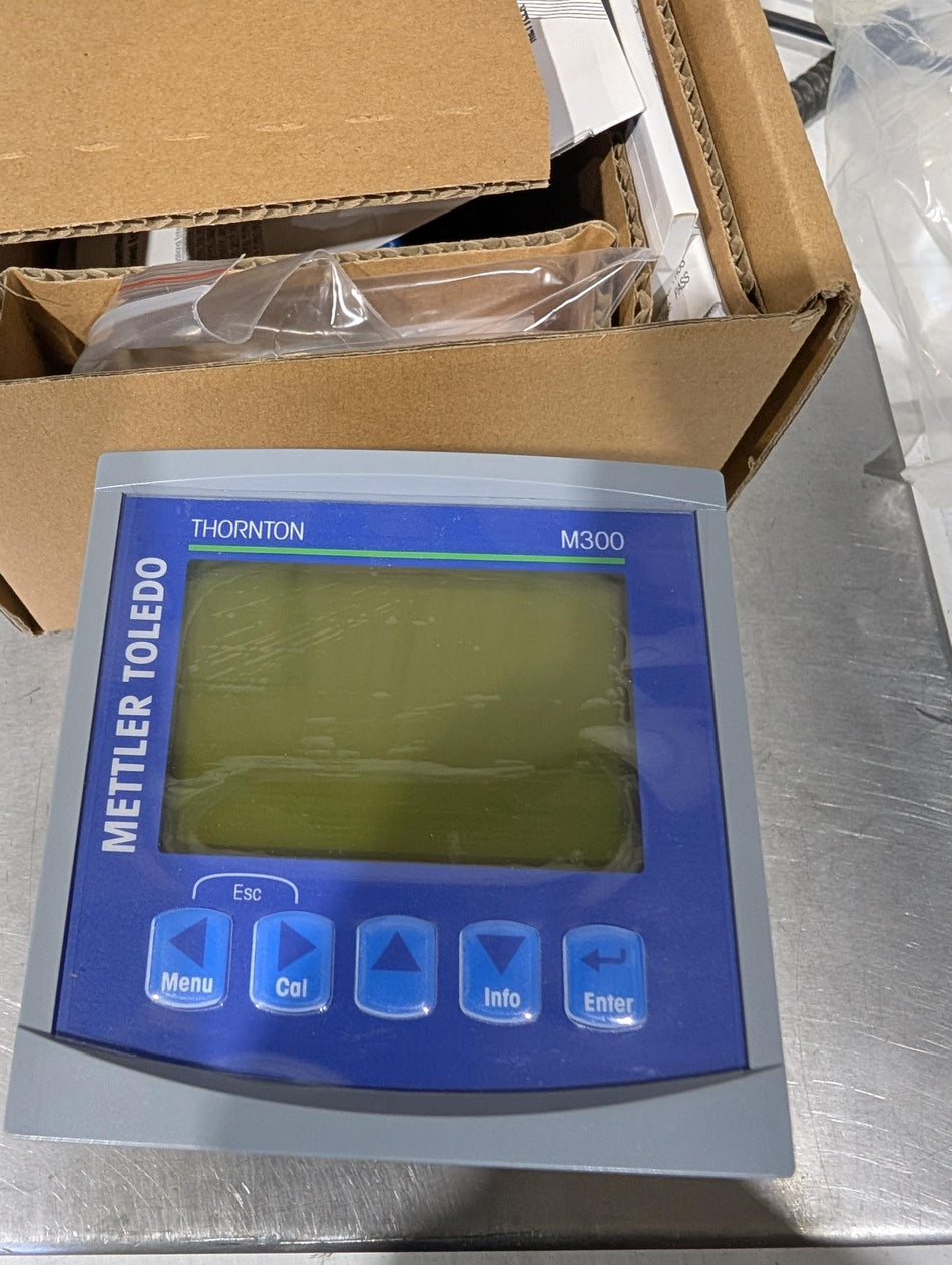 Mettler Toledo Thornton M300 Multi Parameter Transmitter - 58002301 - 1 Channel - 100-240V 50/60Hz 5W / 20-30V 5W