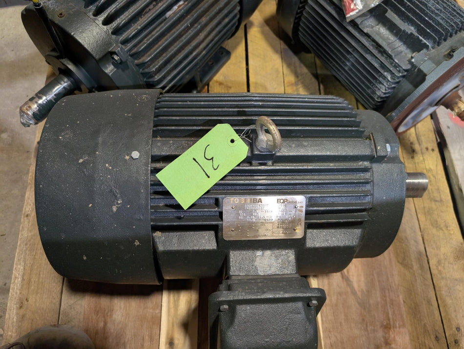 Toshiba Electric Motor 10 HP 3 Phase, 575V, 1170 RPM - 0106XSSC41A-P