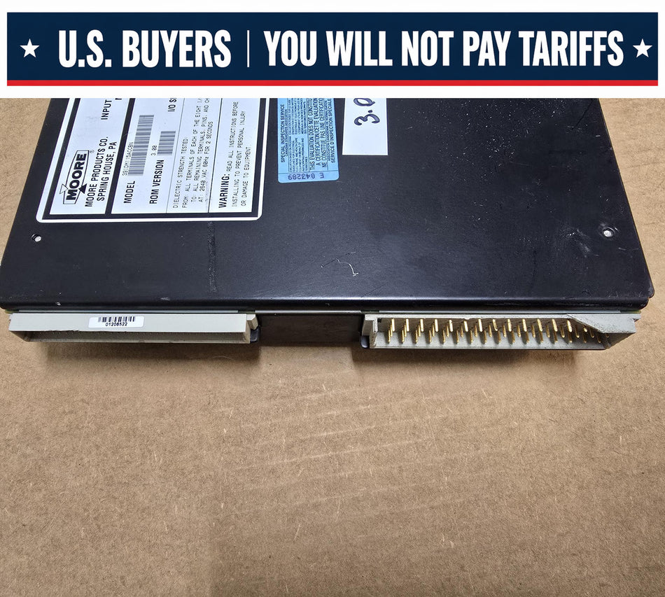 MOORE 39IDM115ACCBN APACS, ROM VERSION 3.00, REV: 1, IDM INPUT DISCRETE MODULE, 24V-DC, I/O SIGNAL: 115VAC (Used Broken plastic by connector)