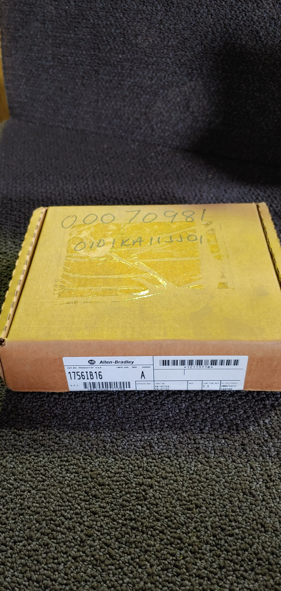 Allen Bradley 1756IB16 Series A (S/W F/W REV 3.3) New Factory Sealed