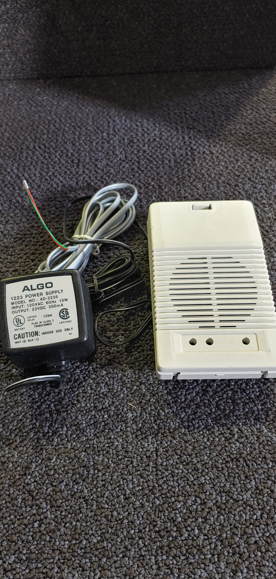 Algo Duet Plus 1825 Loud Phone Ringer with Power Supply 120vac - 22vdc (used)