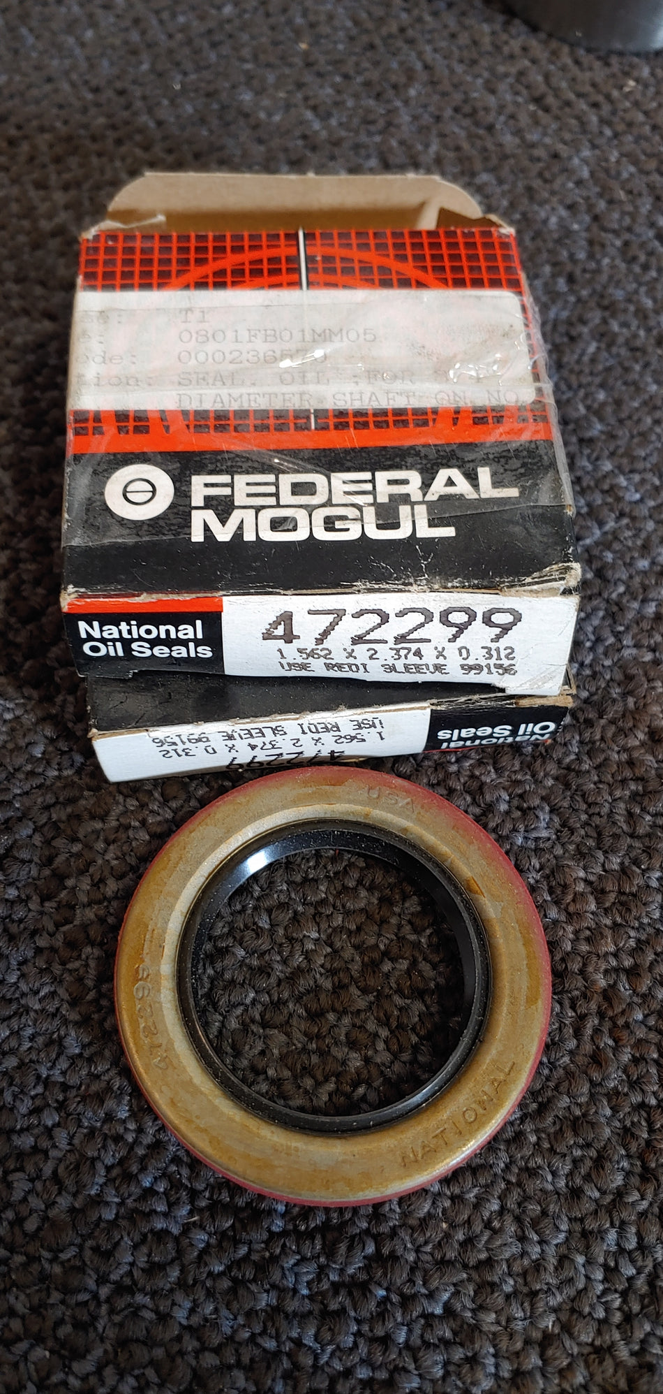 Lot of 2 Federal Mogul National 472299 seals