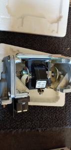 Cutler Hammer Eaton D80AM Pneumatic Timer Relay 110/120v 0.05 to 180Sec