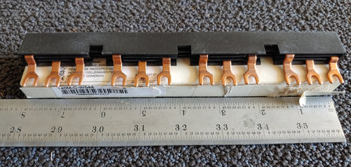 Allen Bradley 140M-C-W544 3-Phase Compact Busbar for 140M-C,-D Circuit Breakers, 54mm Spacing, 4 Starters, Series A